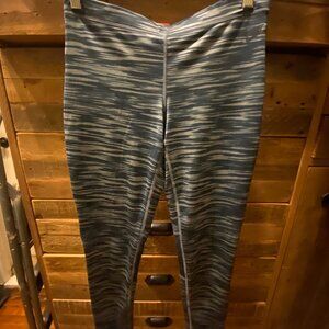 NIKE LEGGINGS. SIZE SMALL